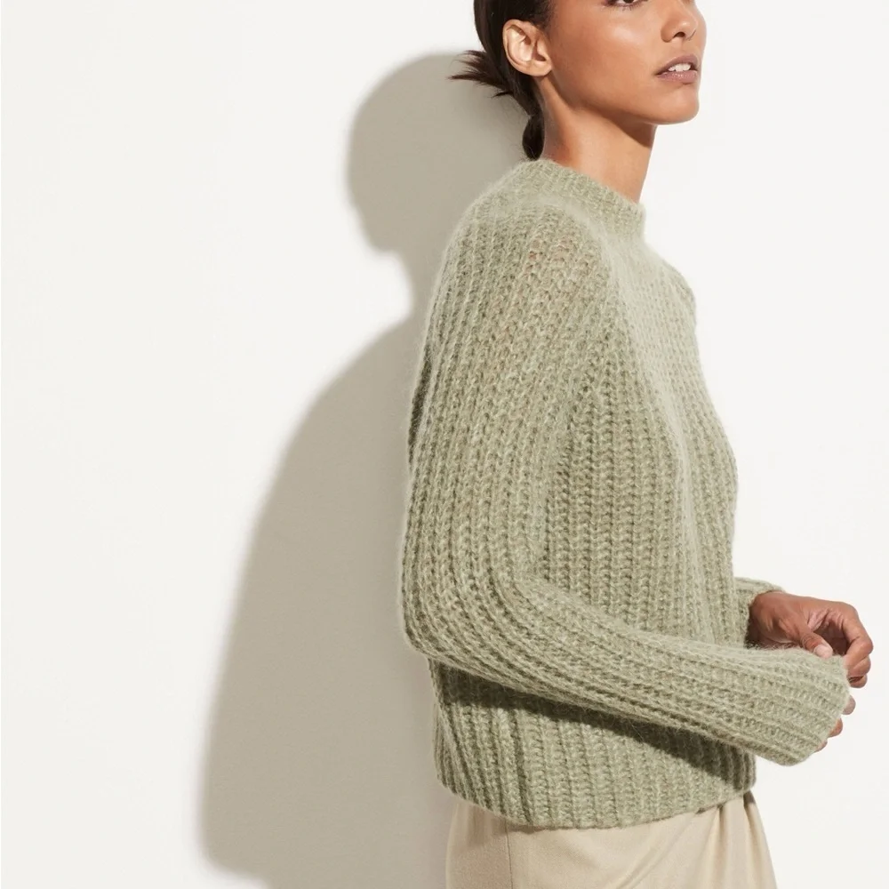 Vince - Marled Raglan Pullover in Jadeite Mohair Alpaca Blend Sweater Knit L